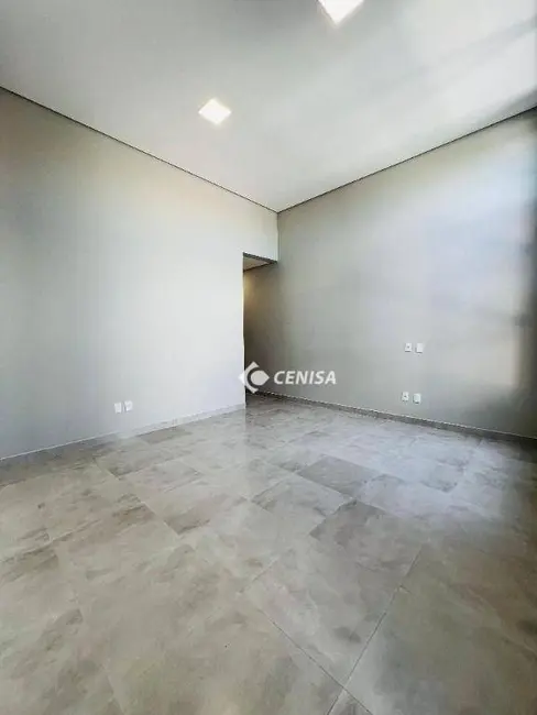 Foto 8 de Casa com 2 quartos à venda, 150m2 em Indaiatuba - SP
