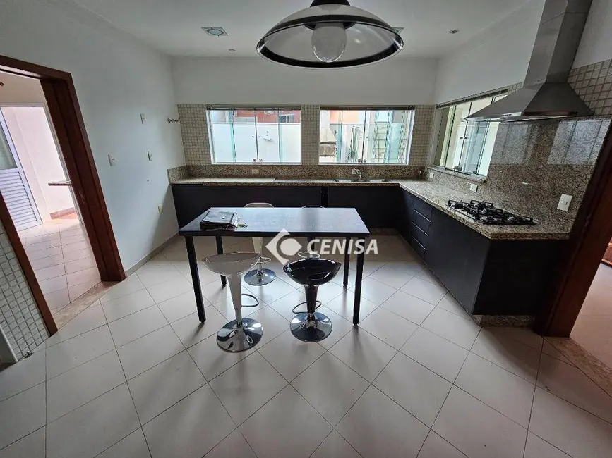 Casa de Condomínio com 4 quartos à venda e para alugar, 300m2 em Jardim Portal dos Ipês, Indaiatuba - SP - imagem 9 Foto 9 de Casa de Condomínio com 4 quartos à venda e para alugar, 300m2 em Jardim Portal dos Ipês, Indaiatuba - SP