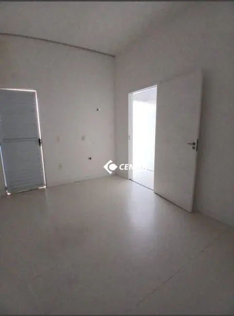 Sala Comercial à venda e para alugar, 100m2 em Indaiatuba - SP - imagem 9 Foto 9 de Sala Comercial à venda e para alugar, 100m2 em Indaiatuba - SP