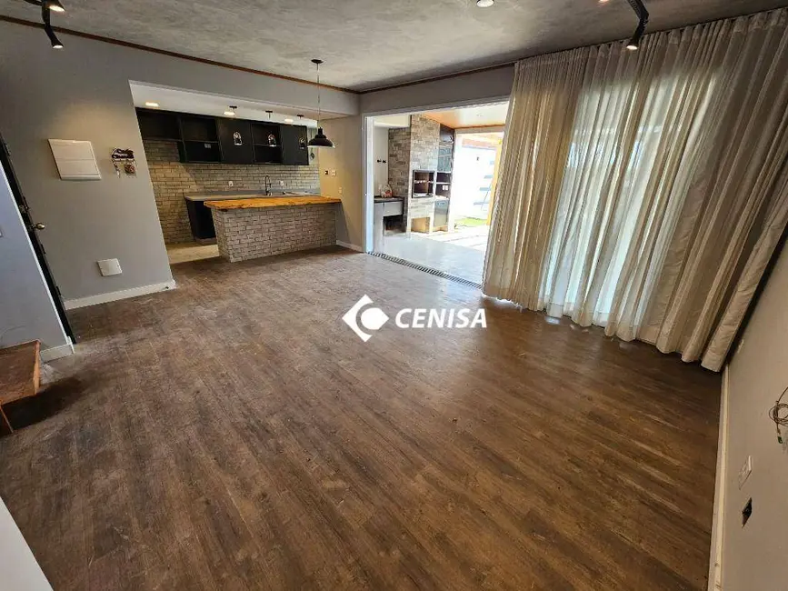 Casa de Condomínio com 3 quartos à venda, 215m2 em Indaiatuba - SP - imagem 4 Foto 4 de Casa de Condomínio com 3 quartos à venda, 215m2 em Indaiatuba - SP