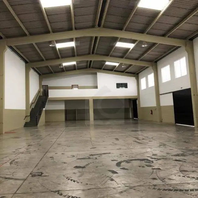 Foto 2 de Armazém / Galpão à venda, 1000m2 em Comercial Vitória Martini, Indaiatuba - SP