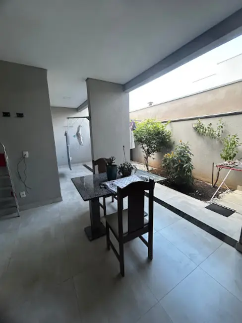 Foto 9 de Casa de Condomínio com 3 quartos à venda, 208m2 em Jardim Bréscia, Indaiatuba - SP