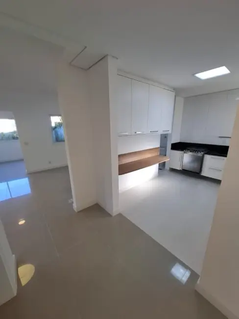 Foto 6 de Casa de Condomínio com 3 quartos à venda e para alugar, 420m2 em Chácara Belvedere, Indaiatuba - SP