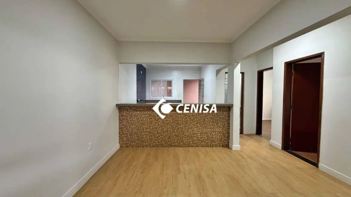 Foto 4 de Casa com 3 quartos à venda e para alugar, 135m2 em Lauro Bueno de Camargo, Indaiatuba - SP