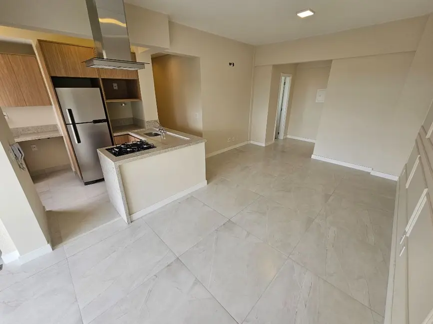 Foto 7 de Apartamento com 2 quartos para alugar, 82m2 em Vila Homero, Indaiatuba - SP