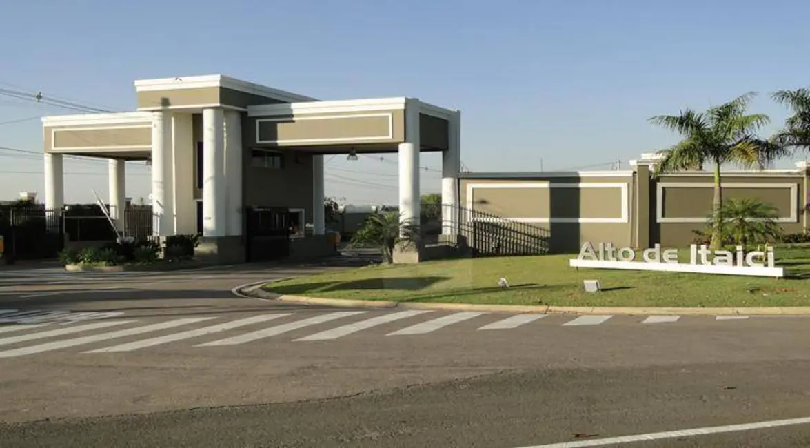 Foto 2 de Terreno / Lote à venda, 315m2 em Jardim Residencial Alto de Itaici, Indaiatuba - SP