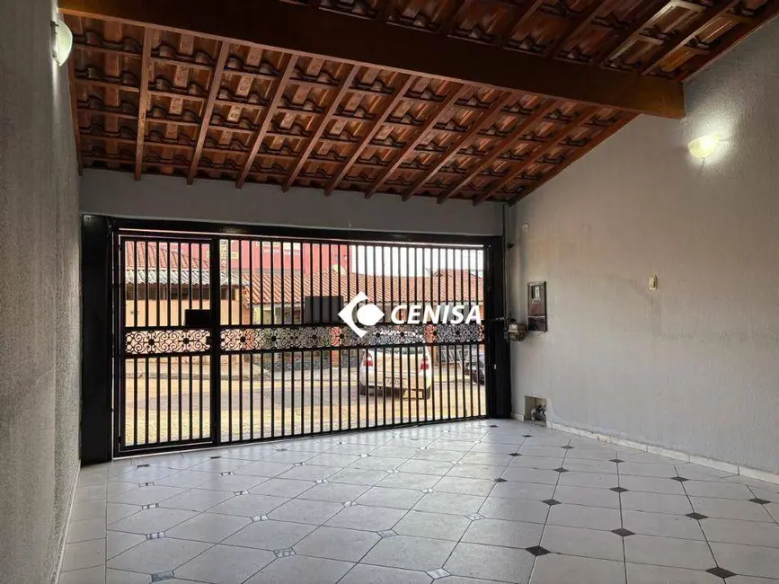 Foto 1 de Casa com 3 quartos para alugar, 126m2 em Jardim São Francisco, Indaiatuba - SP