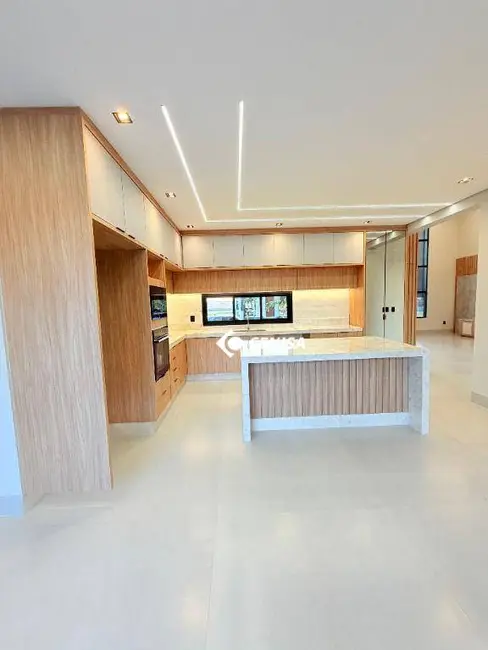 Casa de Condomínio com 3 quartos à venda, 300m2 em Indaiatuba - SP - imagem 8 Foto 8 de Casa de Condomínio com 3 quartos à venda, 300m2 em Indaiatuba - SP