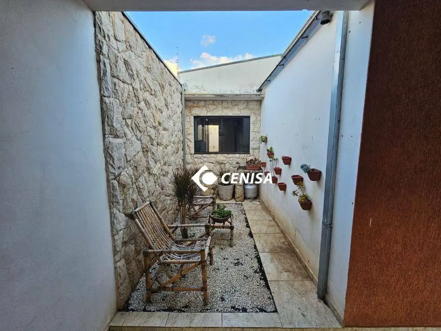 Foto 4 de Casa com 2 quartos à venda, 150m2 em Jardim Panorama, Salto - SP