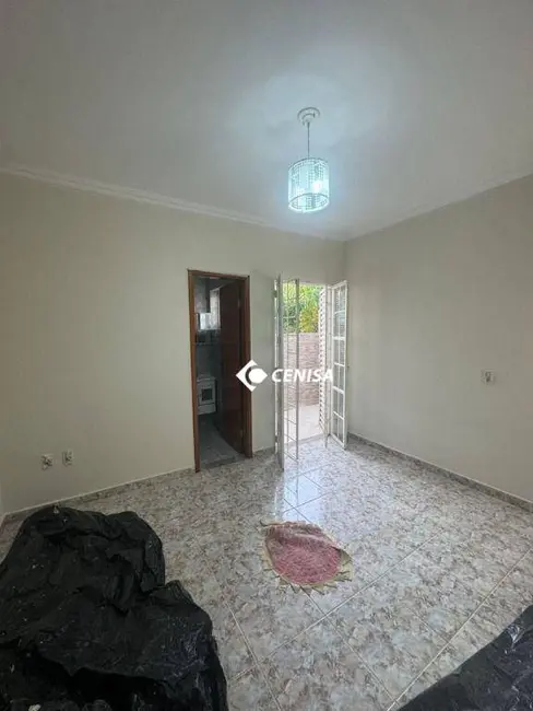 Casa com 3 quartos à venda, 135m2 em Centro, Indaiatuba - SP - imagem 3 Foto 3 de Casa com 3 quartos à venda, 135m2 em Centro, Indaiatuba - SP