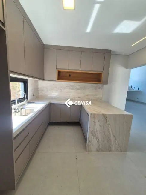 Foto 6 de Casa com 4 quartos à venda, 300m2 em Indaiatuba - SP