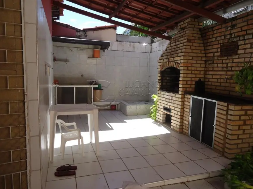 Foto 2 de Casa com 5 quartos à venda, 350m2 em Fortaleza - CE