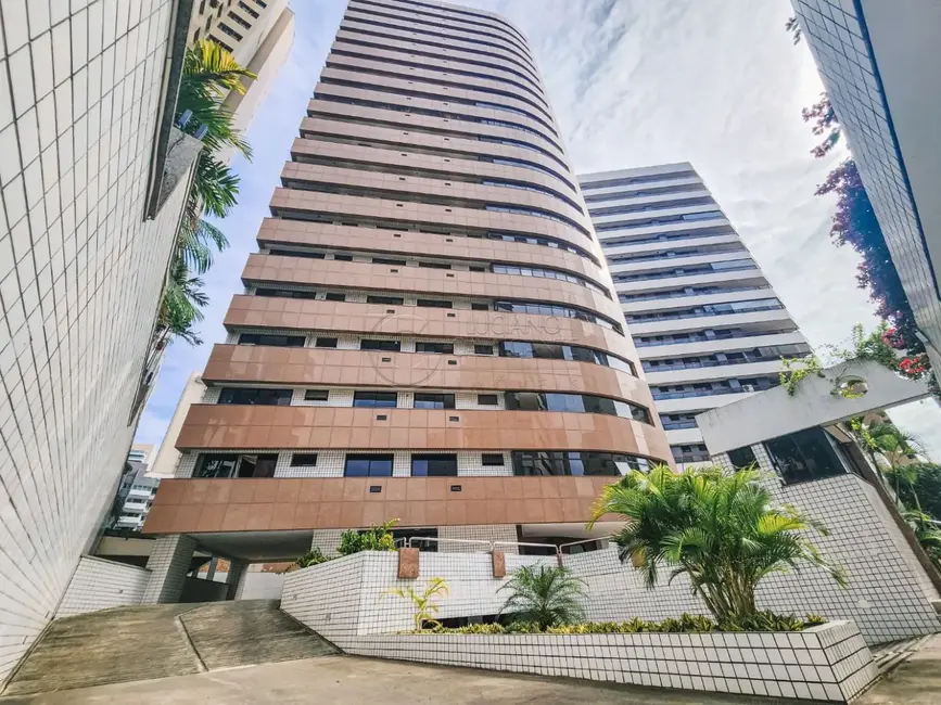 Foto 2 de Apartamento com 3 quartos à venda, 210m2 em Fortaleza - CE