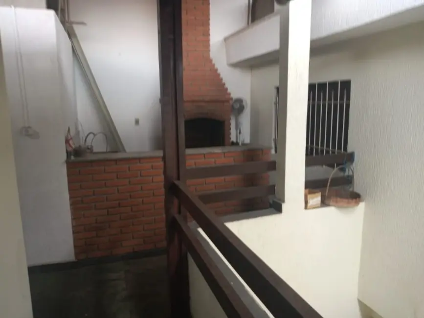 Foto 3 de Casa com 5 quartos à venda, 150m2 em São Paulo - SP