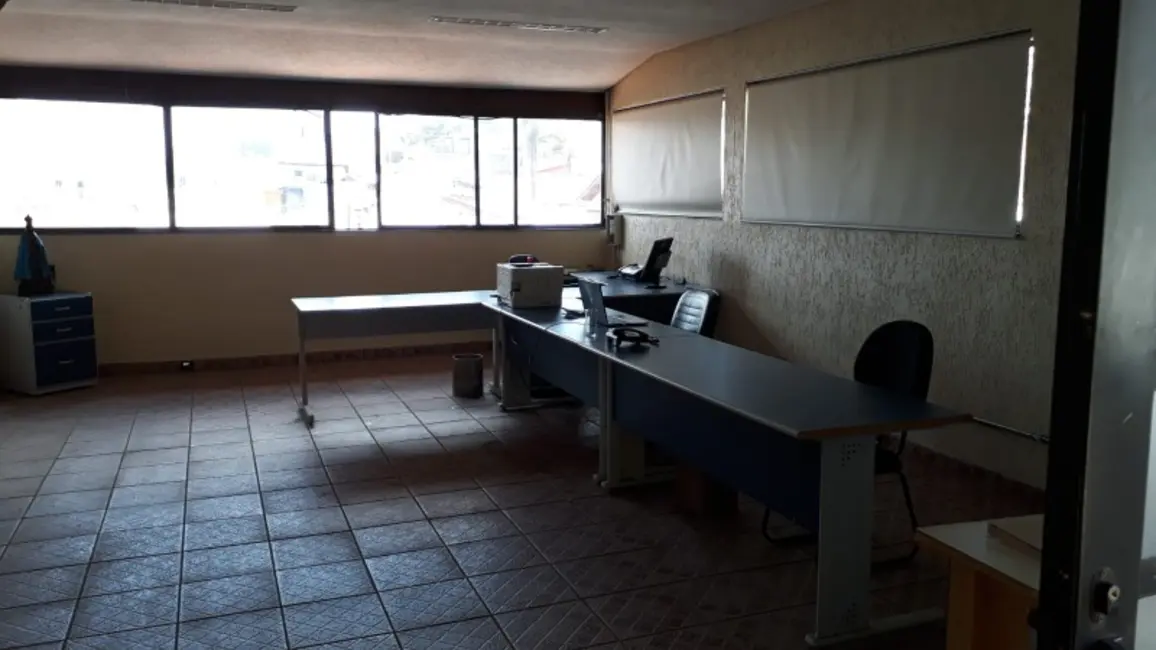 Sala Comercial com 3 quartos à venda, 220m2 em São Paulo - SP - imagem 4 Foto 4 de Sala Comercial com 3 quartos à venda, 220m2 em São Paulo - SP