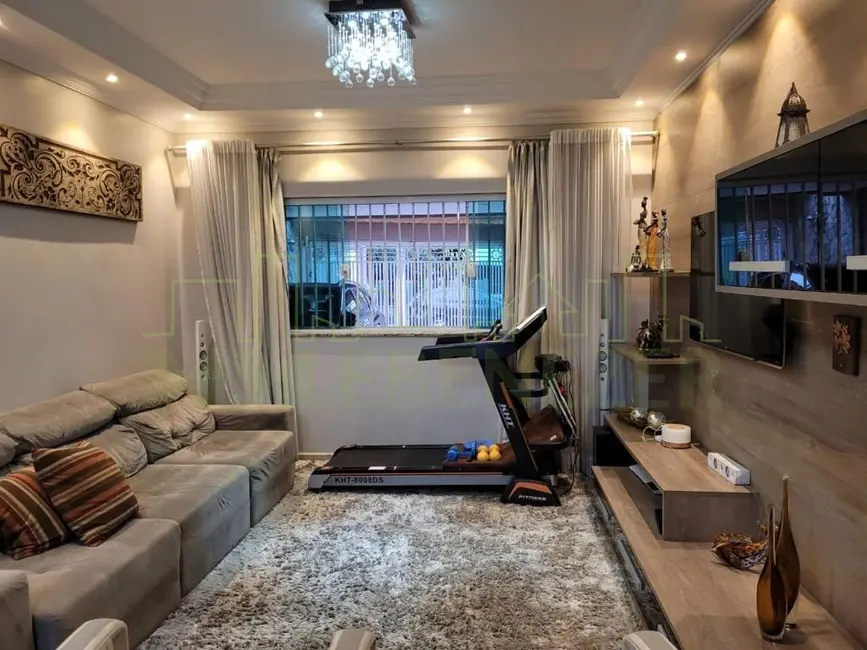 Foto 7 de Casa com 3 quartos à venda, 245m2 em Vila Iório, São Paulo - SP