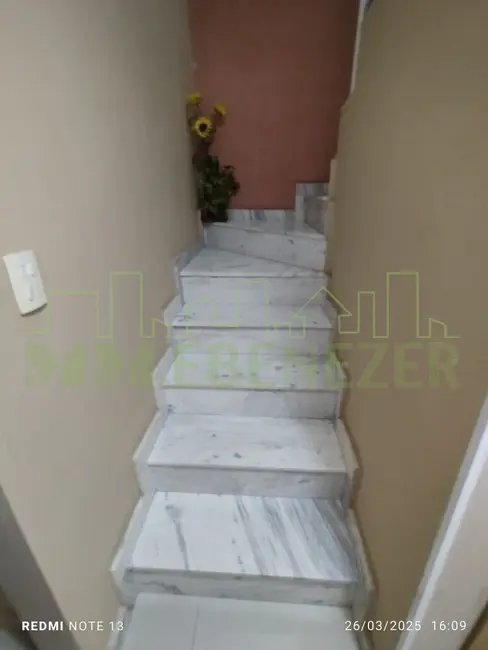 Foto 9 de Casa com 2 quartos à venda, 80m2 em Vila Yara, São Paulo - SP