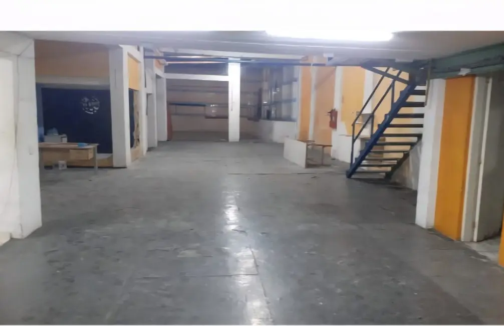Armazém / Galpão à venda, 800m2 em São Paulo - SP - imagem 4 Foto 4 de Armazém / Galpão à venda, 800m2 em São Paulo - SP