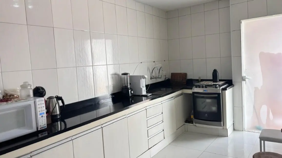 Foto 2 de Casa com 3 quartos à venda, 180m2 em São Paulo - SP