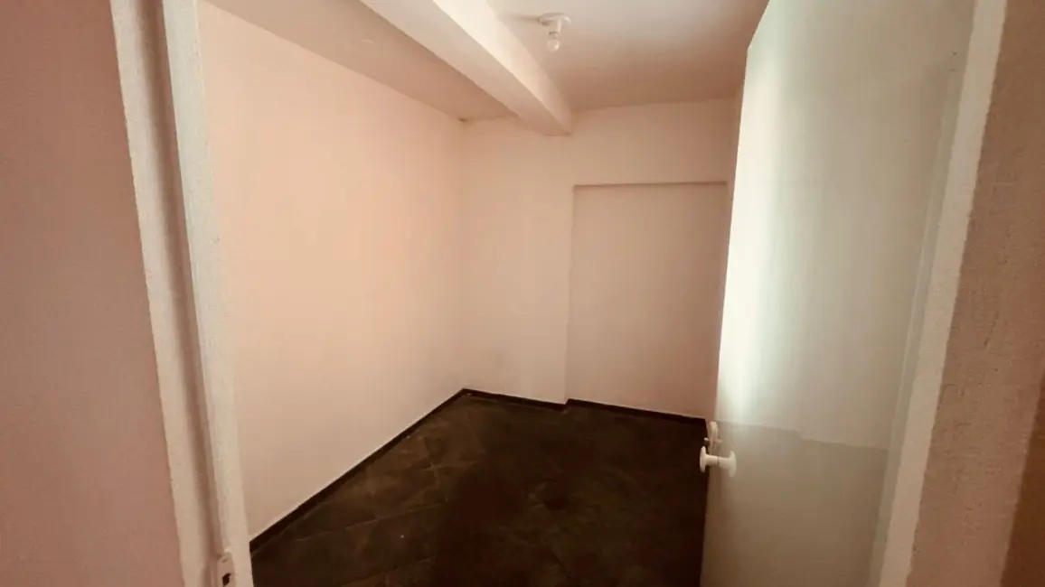Foto 5 de Casa com 8 quartos à venda, 120m2 em São Paulo - SP