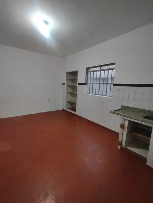 Foto 2 de Casa com 2 quartos para alugar, 70m2 em São Paulo - SP