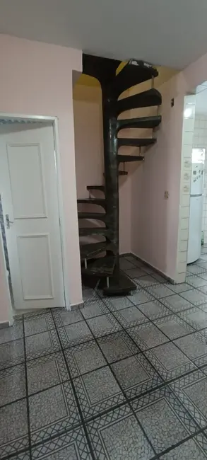 Casa com 3 quartos à venda e para alugar, 150m2 em São Paulo - SP - imagem 8 Foto 8 de Casa com 3 quartos à venda e para alugar, 150m2 em São Paulo - SP