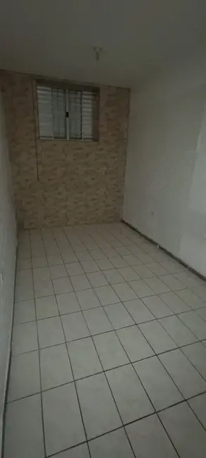 Foto 4 de Casa com 1 quarto para alugar, 40m2 em Vila Zat, São Paulo - SP