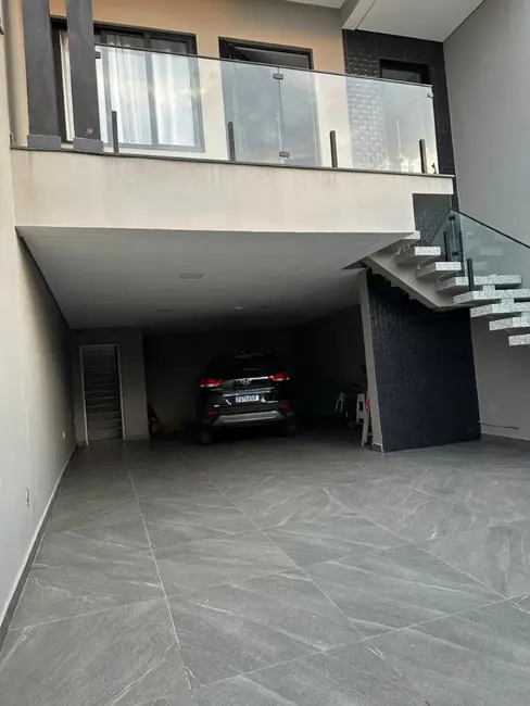 Casa de Condomínio com 3 quartos à venda, 162m2 em Caieiras - SP - imagem 2 Foto 2 de Casa de Condomínio com 3 quartos à venda, 162m2 em Caieiras - SP