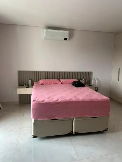 Casa de Condomínio com 3 quartos à venda, 162m2 em Caieiras - SP - imagem 9 Foto 9 de Casa de Condomínio com 3 quartos à venda, 162m2 em Caieiras - SP