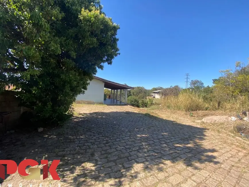Foto 2 de Chácara com 1 quarto à venda, 2530m2 em Pinheirinho, Vinhedo - SP