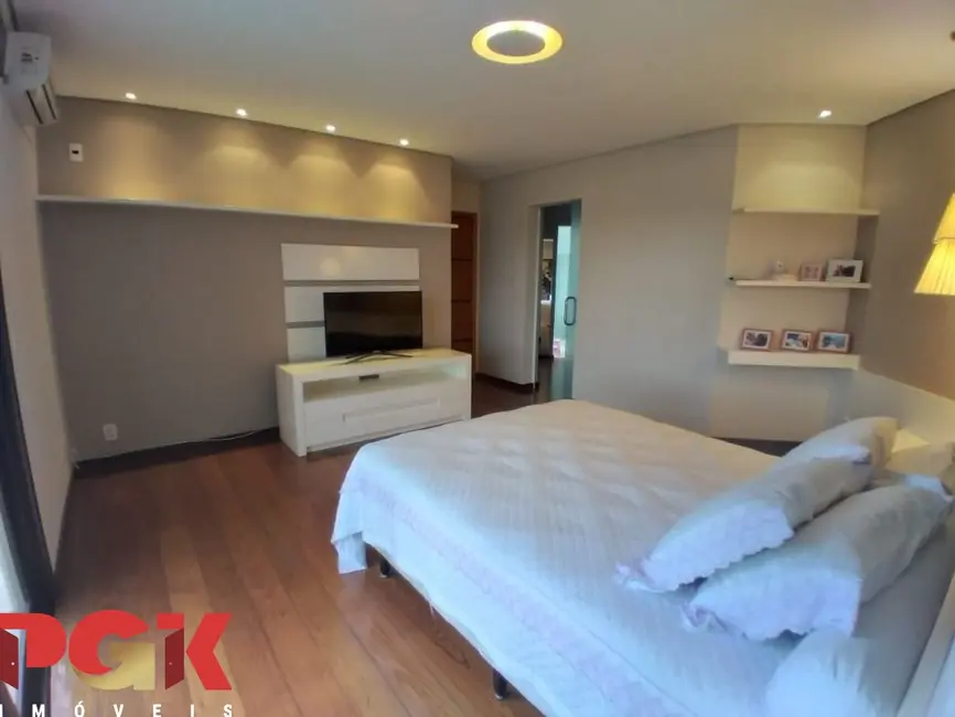 Foto 5 de Casa com 4 quartos à venda, 500m2 em Vinhedo - SP