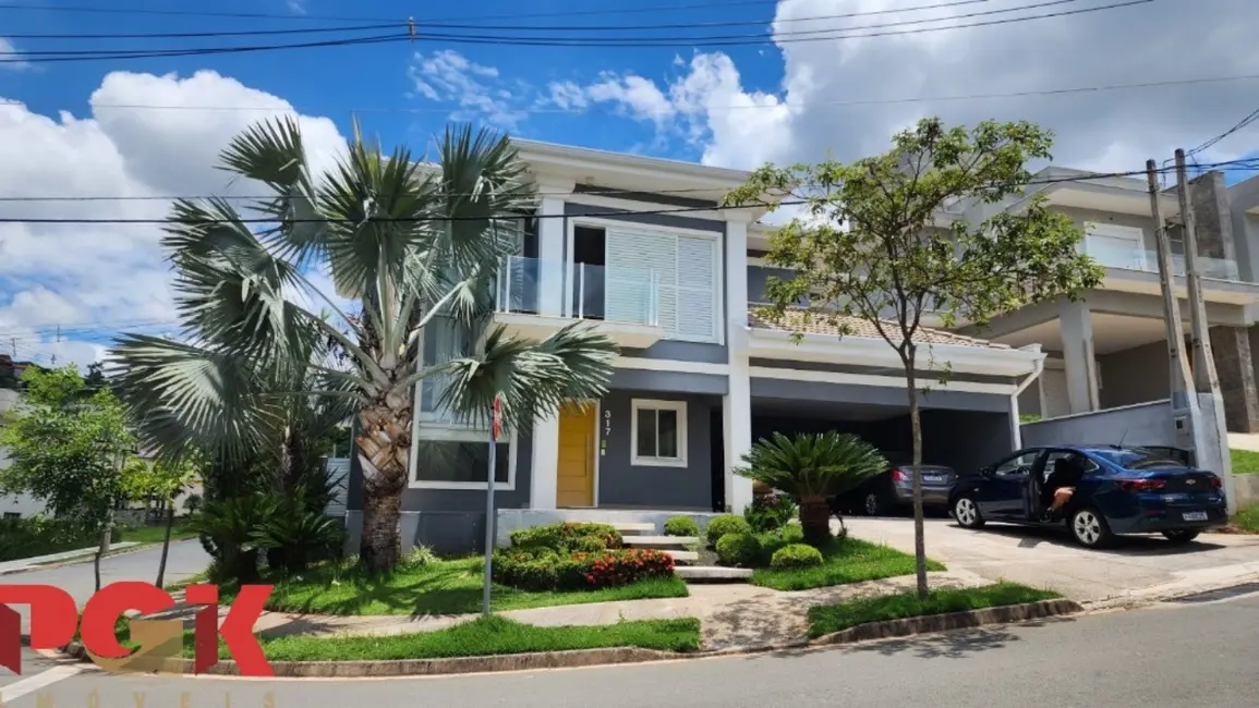 Casa com 4 quartos à venda, 280m2 em Valinhos - SP - imagem 1 Foto 1 de Casa com 4 quartos à venda, 280m2 em Valinhos - SP