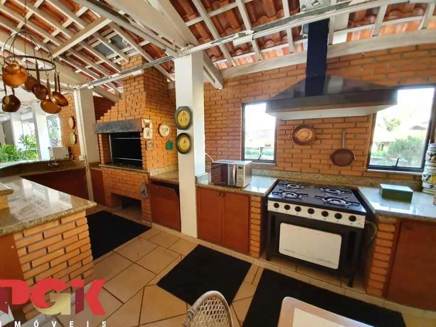 Chácara com 2 quartos à venda, 400m2 em Chácaras São Bento, Valinhos - SP - imagem 9 Foto 9 de Chácara com 2 quartos à venda, 400m2 em Chácaras São Bento, Valinhos - SP