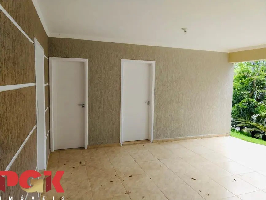 Foto 2 de Casa de Condomínio com 3 quartos à venda, 185m2 em Vinhedo - SP
