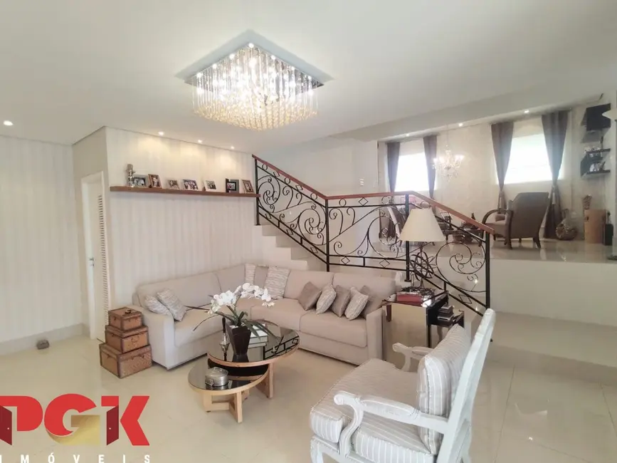 Foto 3 de Casa com 5 quartos à venda, 463m2 em Vinhedo - SP