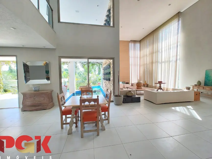 Foto 6 de Casa de Condomínio com 8 quartos à venda e para alugar, 1350m2 em Vinhedo - SP