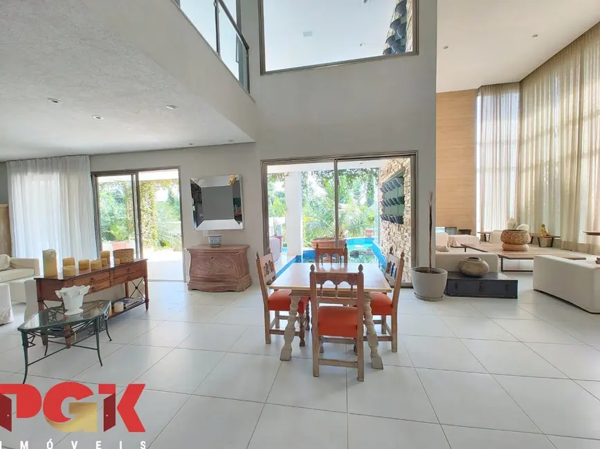 Foto 5 de Casa de Condomínio com 8 quartos à venda e para alugar, 1350m2 em Vinhedo - SP