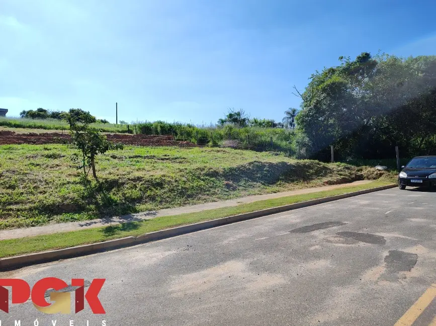 Foto 2 de Terreno / Lote à venda, 282m2 em Vinhedo - SP