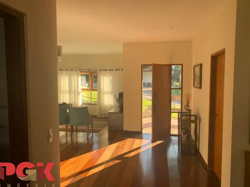 Foto 4 de Casa de Condomínio com 3 quartos à venda, 230m2 em Vinhedo - SP