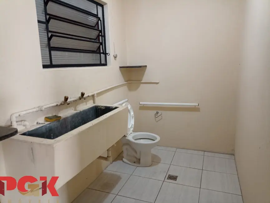 Armazém / Galpão para alugar, 250m2 em Vinhedo - SP - imagem 8 Foto 8 de Armazém / Galpão para alugar, 250m2 em Vinhedo - SP