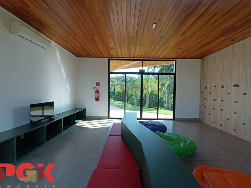 Foto 6 de Terreno / Lote à venda, 674m2 em Itatiba - SP