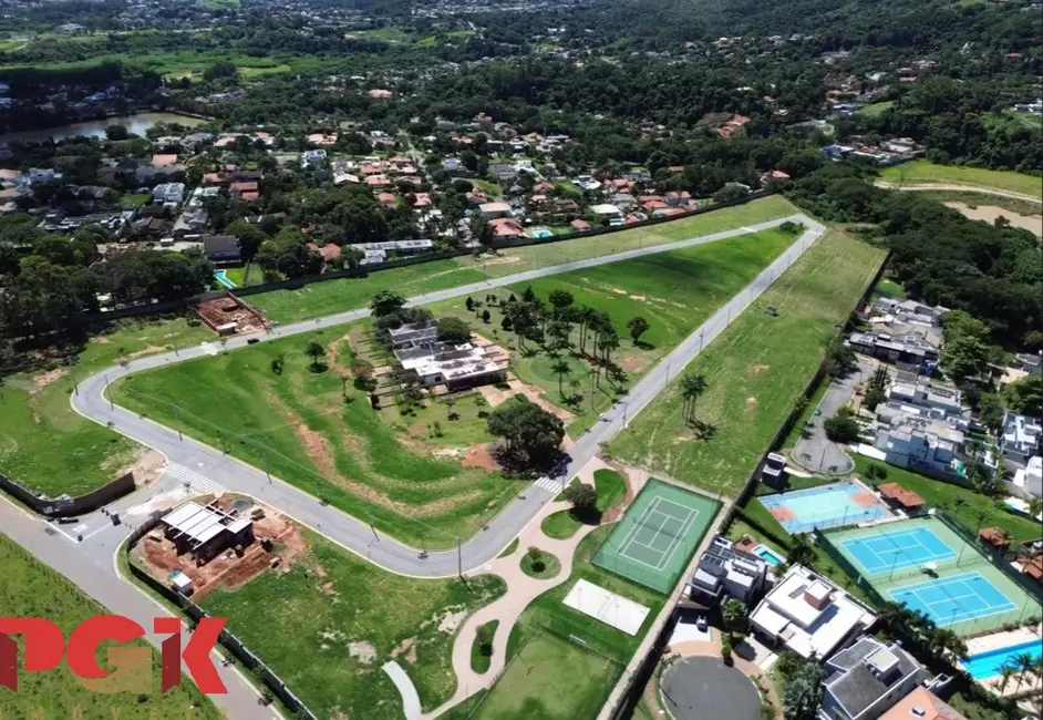Foto 1 de Terreno / Lote à venda, 600m2 em Vinhedo - SP