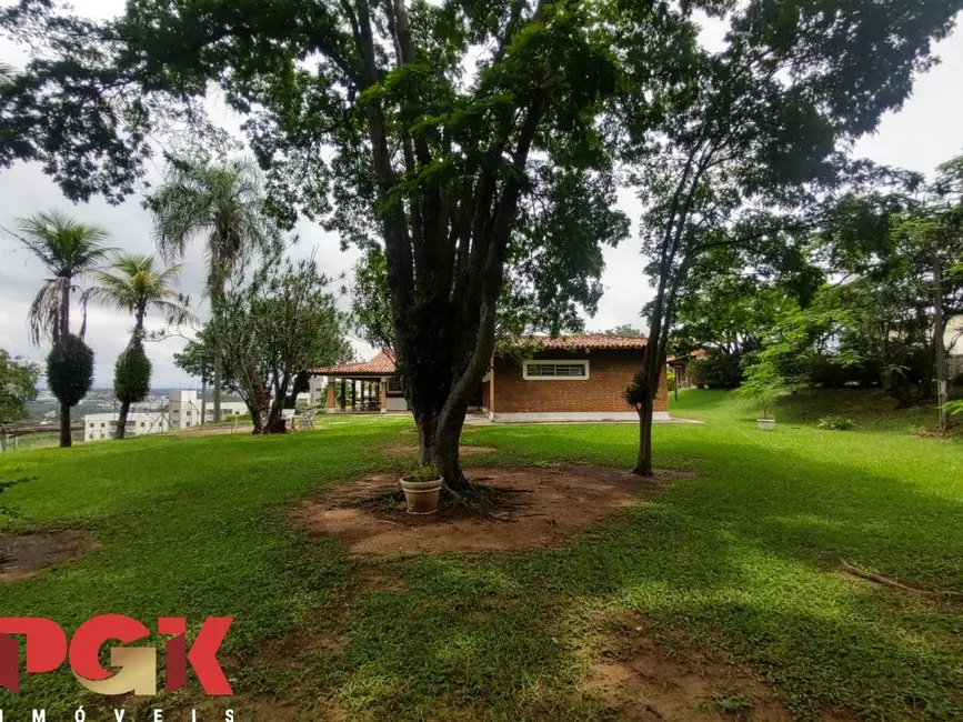 Foto 2 de Chácara com 3 quartos à venda, 300m2 em Vinhedo - SP