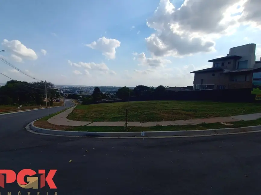 Foto 2 de Terreno / Lote à venda, 604m2 em Vinhedo - SP