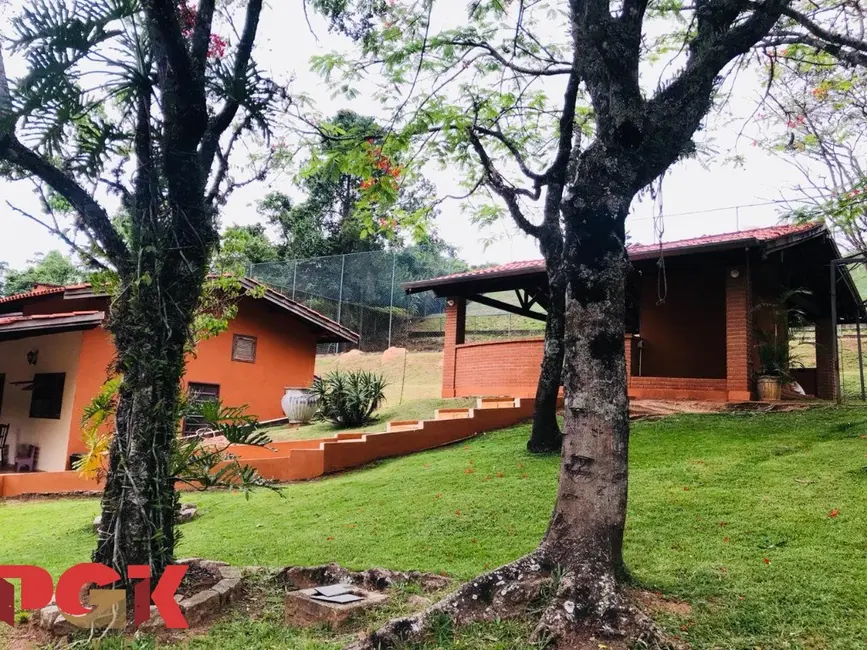 Foto 6 de Chácara com 7 quartos à venda, 340m2 em Observatório, Vinhedo - SP