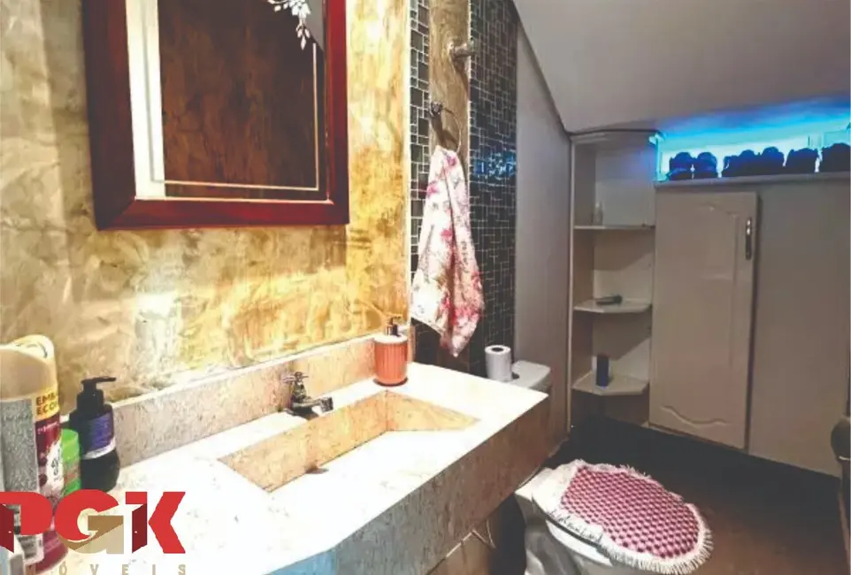 Casa com 3 quartos à venda, 179m2 em Vinhedo - SP - imagem 6 Foto 6 de Casa com 3 quartos à venda, 179m2 em Vinhedo - SP