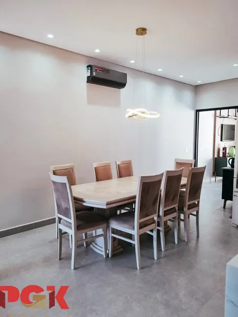 Foto 3 de Casa de Condomínio com 3 quartos à venda, 280m2 em Louveira - SP