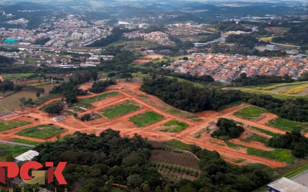 Foto 2 de Terreno / Lote à venda, 300m2 em Louveira - SP