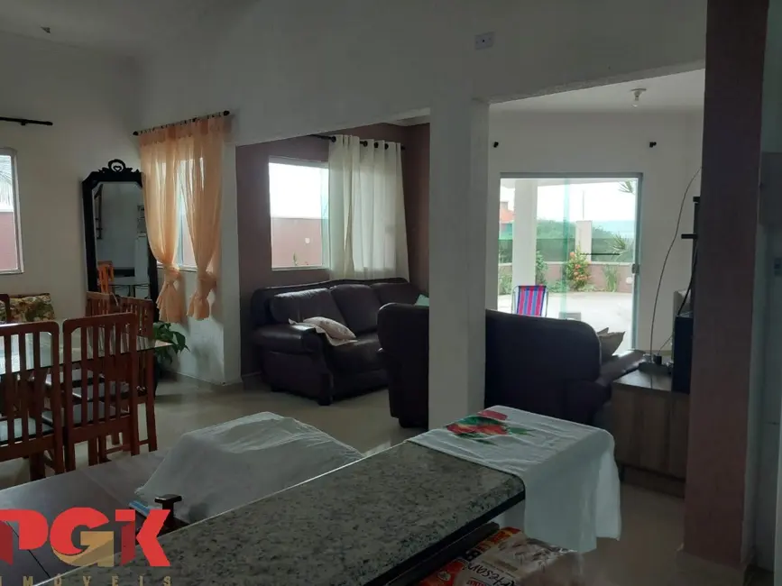 Foto 6 de Casa com 4 quartos à venda, 250m2 em Itanhaem - SP