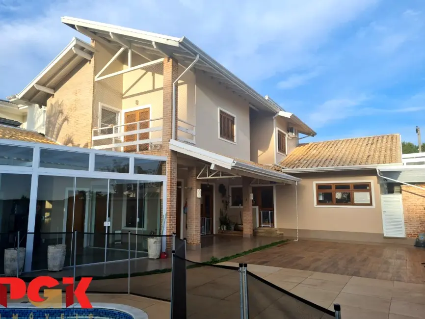 Foto 3 de Casa de Condomínio com 3 quartos à venda, 321m2 em Valinhos - SP